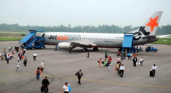 Máy bay tết: Quảng cáo giá rẻ, lách trần chặt chém