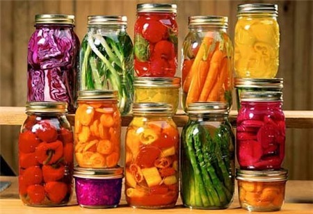 Sáu loại chất độc hại ngày nào cũng 