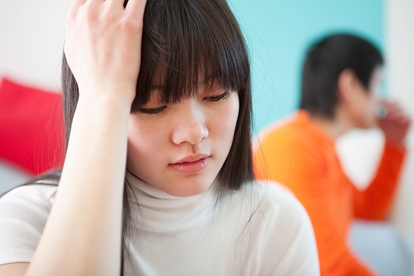 Bỗng thấy hối hận vì trót 