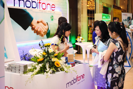 Thị trường bão hòa: Cơ hội gắn kết nhà mạng và doanh nghiệp