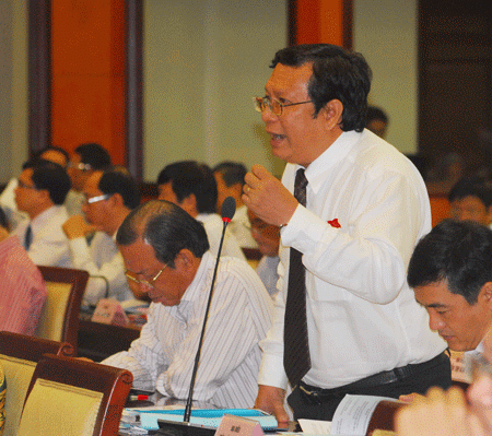 TP.HCM quá sang chi gần 1.400 tỷ trợ giá xe buýt?