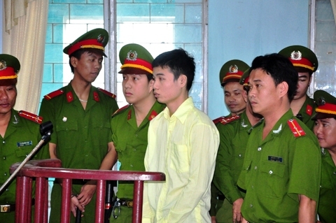 Cuồng ghen, giết người yêu rồi tự sát