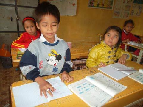 Bi hài: Mẹ “méo miệng” đọc tên con