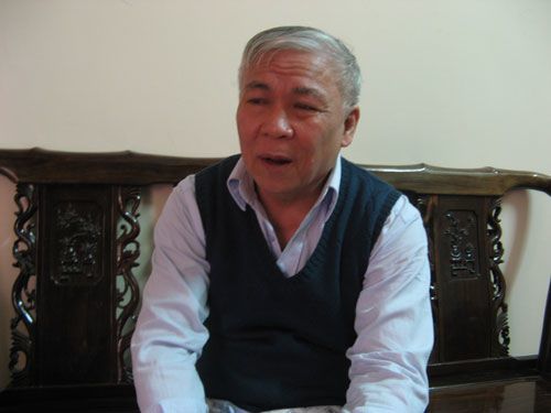 GS Trần Ngọc Vương: 