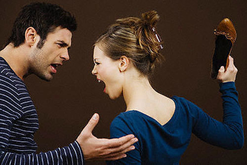 Có loại vợ nào dám đánh chồng trước mặt mẹ chồng?
