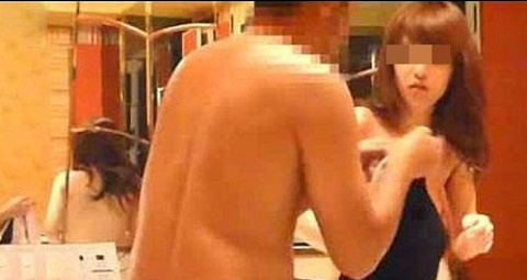 Công bố 12 nghệ sỹ liên quan đến đường dây gái gọi