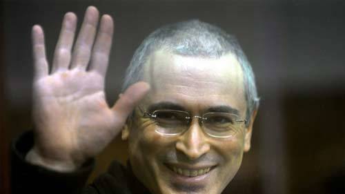 Putin ký lệnh ân xá cho trùm dầu mỏ Nga