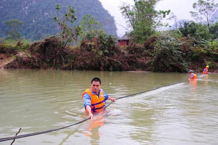 Cứu sóng alo như phim hành động