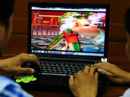Bị mắng vì mê game, nam sinh 11 nhảy sông tự vẫn