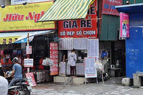Thuê bao di động trả trước: Chuyện ngày càng khôi hài