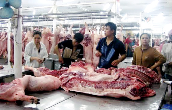 Tết dương thực phẩm tăng giá đón Tết âm