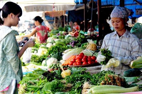 Thu nhập 20 triệu/tháng không đủ sống ở tỉnh lẻ!