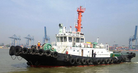 Cận cảnh tàu ngầm Hà Nội đậu bến Cam Ranh