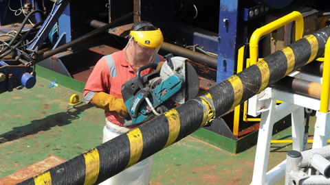 Rải cáp ngầm xuyên biển dài nhất Đông Nam Á