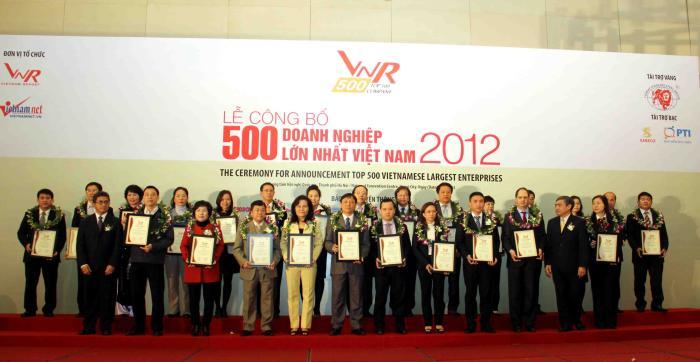 Bảy năm tìm vẽ chân dung nhà giàu Việt