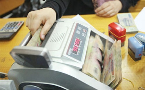 Ngân hàng thổi tín dụng cuối năm