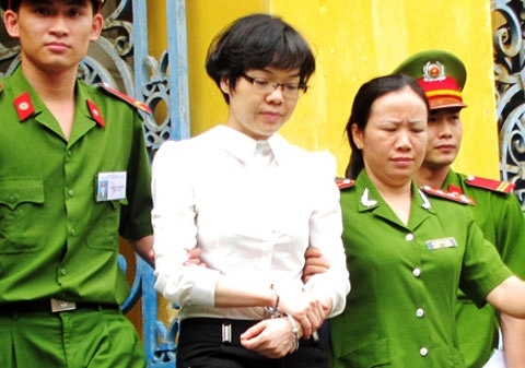 Sự thật chuyện siêu lừa Huyền Như sinh con trong trại giam