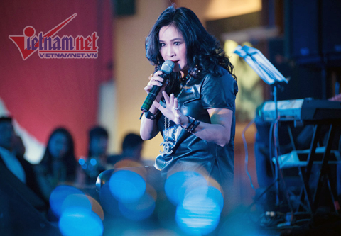 Cháy loa bốc khói đêm nhạc Thanh Lam - Tùng Dương