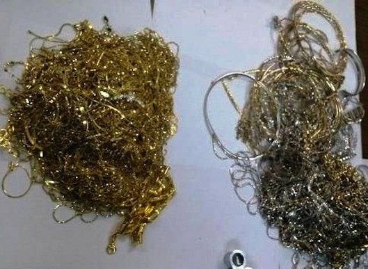 Đột nhập tiệm vàng trộm gần 9 tỷ sắm xế 'khủng'