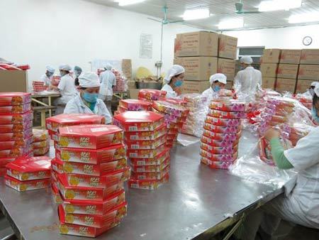 Chọn bánh mứt kẹo ngon dịp Tết