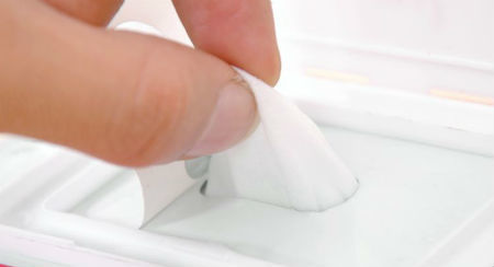 Chấn động: Quần áo trẻ em, khăn ướt nhiễm độc