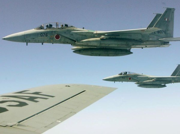 Chiến đấu cơ TQ tăng cường áp sát không phận Nhật