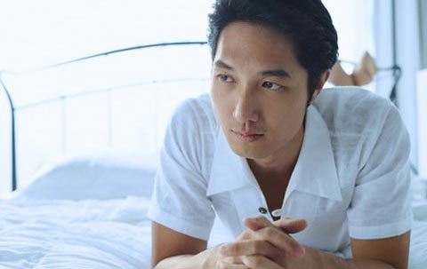 Quá chán vì vợ cứ lên giường là hờn giận, tra khảo chồng