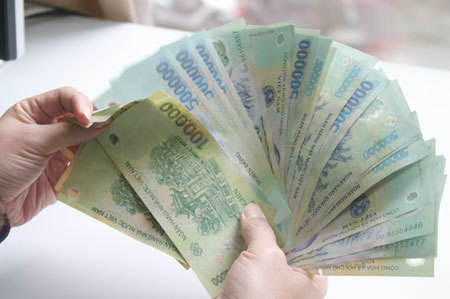 Thưởng tết 8 tỷ, thấy mà chưa được lấy