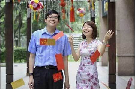 Singapore nóng bỏng chủ đề lì xì tối thiểu bao tiền?