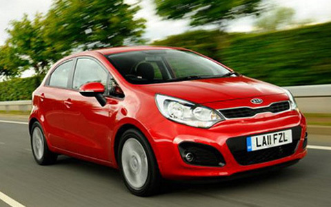 12 mẫu ô tô tiết kiệm xăng như xe máy