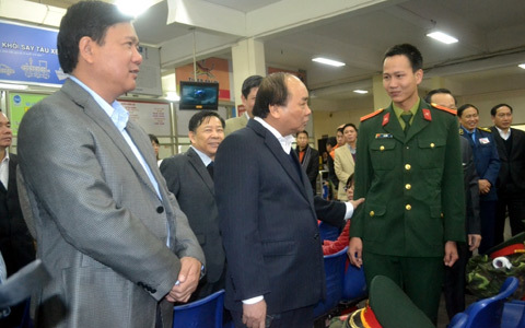 “Nếu thiếu, lấy xe giám đốc chở khách về Tết”