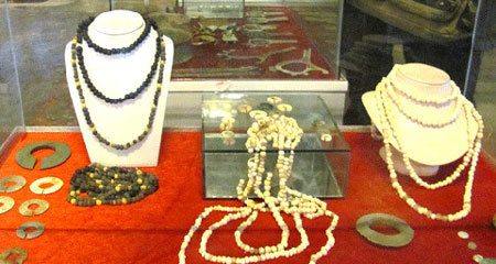 Nghìn năm lấp lánh trang sức Việt