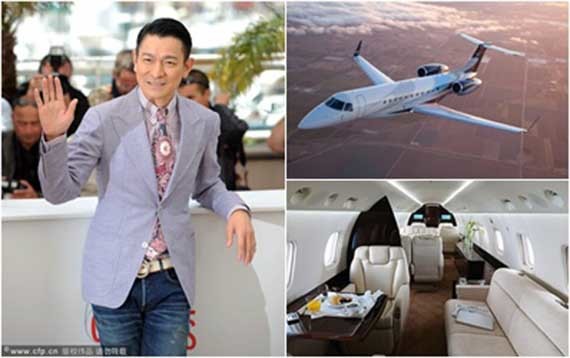 Khám máy bay 700 tỷ của Lưu Đức Hoa