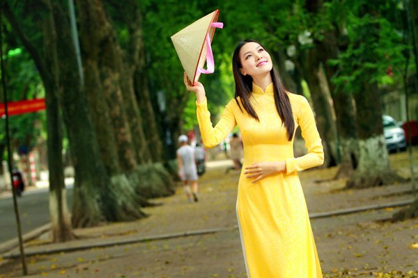 Hoa hậu Thùy Dung: sao phải ganh ghét đố kị nhau làm gì?