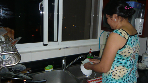 Khốn đốn vì qua rằm mà osin vẫn 