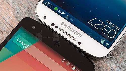 Google dùng Motorola “đập” Samsung như thế nào?