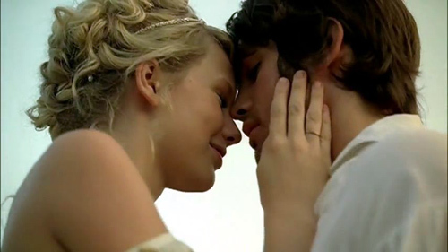 Những bản nhạc tình khiến mọi trái tim tan chảy