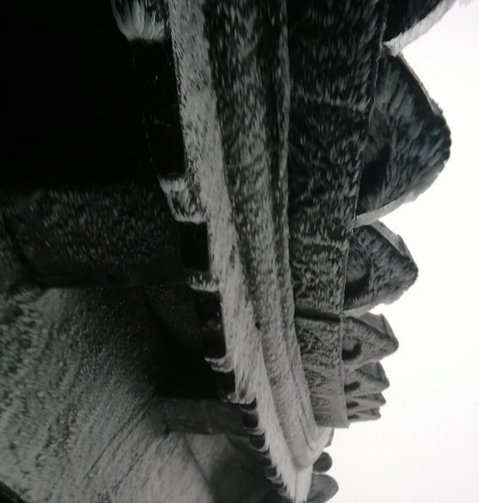 Xuất hiện băng tuyết trên đỉnh Yên Tử