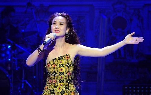 Họa mi mới của nhạc Việt