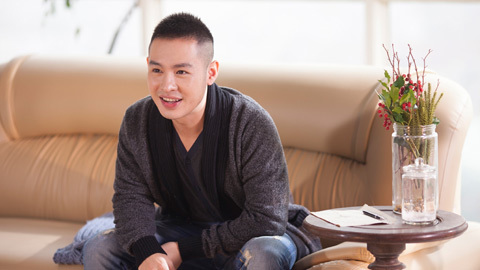 Hoàng Hải trở lại sau scandal tình tiền