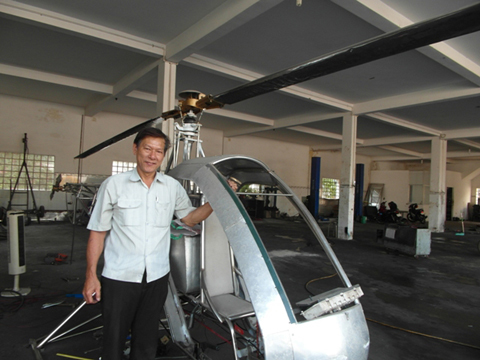 Thương binh 'liều' tự chế hai trực thăng chơi