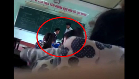 Tại sao kỷ luật học sinh quay clip?