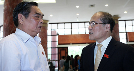 Tạm dừng lấy phiếu tín nhiệm trong Quốc hội