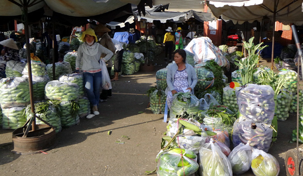 Buôn bán chưa bao giờ khó như hiện nay