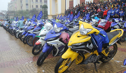 Gần 200 chiếc Yamaha Exciter tụ họp ở Hà Nam