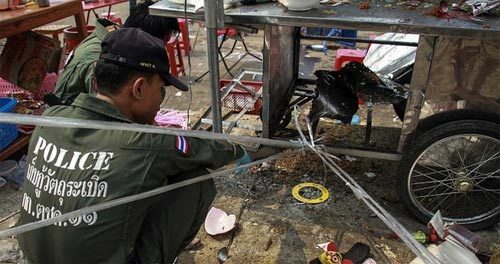 Người biểu tình Thái bị xả súng đẫm máu