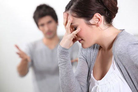 Muốn đàn bà 'ít mồm' thì đàn ông kiếm nhiều tiền đi!