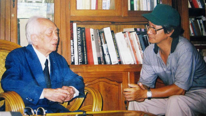 'Các ông đổ lỗi cho chính quyền nhiều quá!'