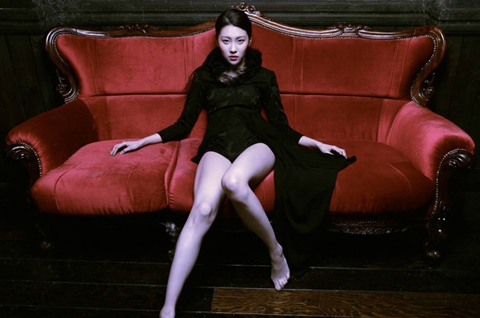 Những MV ngập cảnh nóng gây sốc nhất