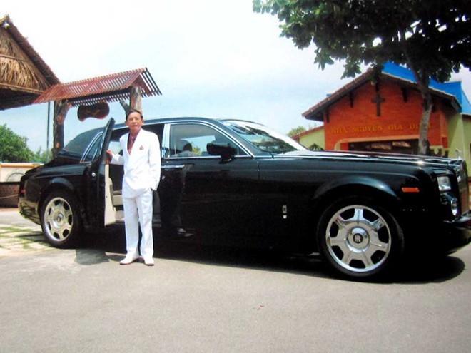 Lê Ân: Triệu đô sắm siêu xe, tiếc tiền mua số đẹp